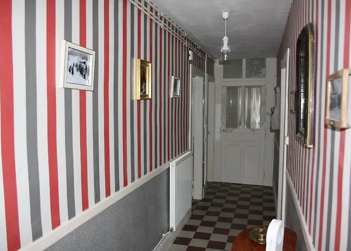 Appolusbratadis 1-4 Personnes Apartmán *